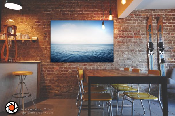 A view of the sea: this canvas picture will put a smile on your face every day.