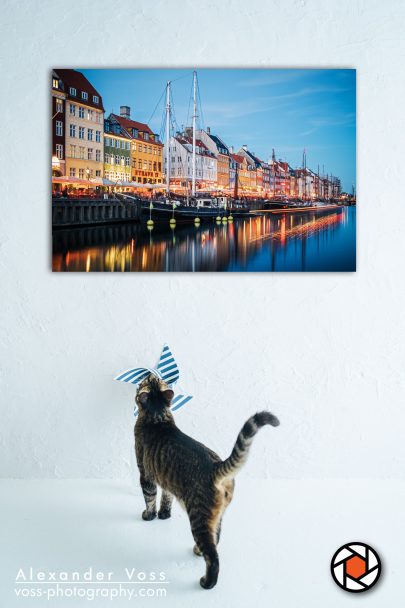 Der Nyhavn in Kopenhagen als Leinwandbild für Ihr Zuhause.